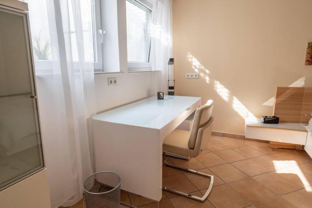 Wohnung Mit Talblick, Ladestation E-Auto Siegen Exterior foto